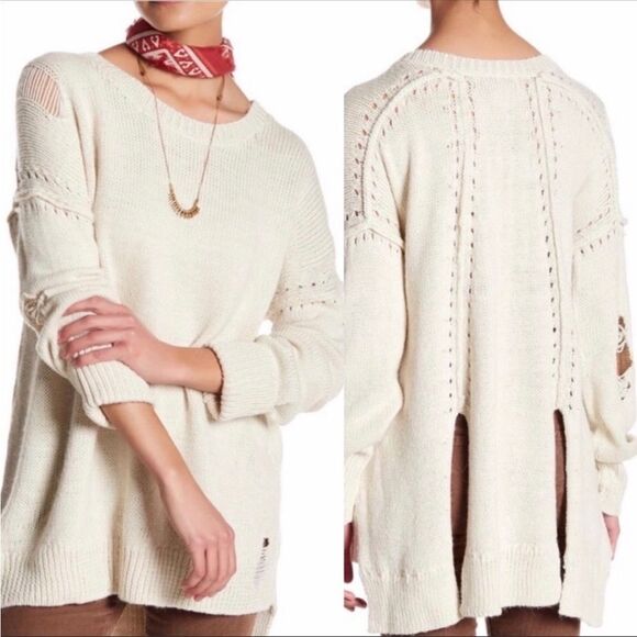 WILDFOX cream distressed sweater - Picture 1 of 6